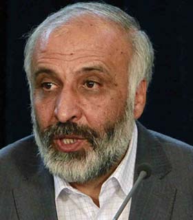 ستانکزى: پيوستن فرمايشى با پروسه صلح بى فايده است