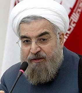 حامد کرزی پیروزی حسن روحانی را به مردم ایران تبریک گفت 