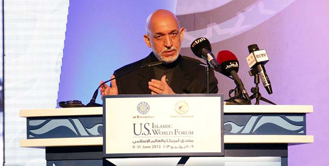 کرزى: دليل افزايش افراطيت در جهان اسلام جنگ عليه تروريزم است 