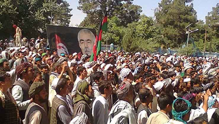 هزاران تن در جوزجان خواهان برکناری والی این ولایت شدند