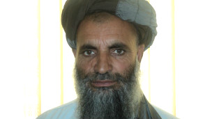 رئیس شورای صلح هلمند در انفجار کنار جاده‎ای کشته شد