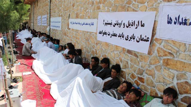 حمایت بیش از ۲۵۰ نویسنده و هنرمند افغان از اعتصاب غذای دانشجویان کابل