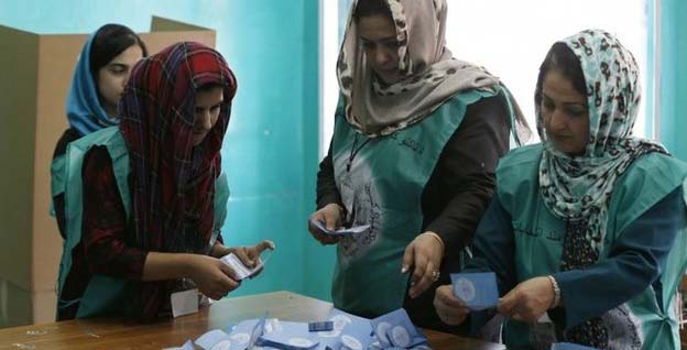روند بررسی آرای انتخابات تا بعد از عید متوقف شد