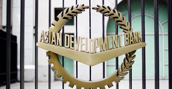 رشد اقتصادی افغانستان به ثبات سیاسی وابسته است