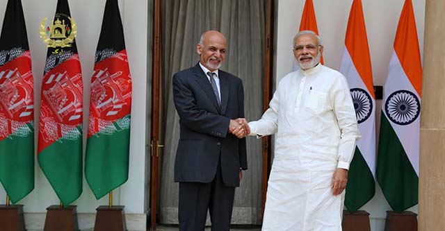 اشرف غنی در هند:  افغانستان سال سختی پیش رو دارد