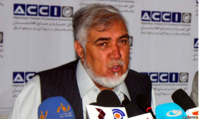 الکوزی: میلیون ها افغانی عواید گمرکات به  جیب های مفسدین میریزد