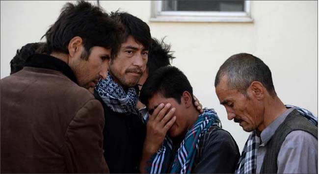 گروه طالبان داعش را مسئول قتل 13 هزاره می دانند