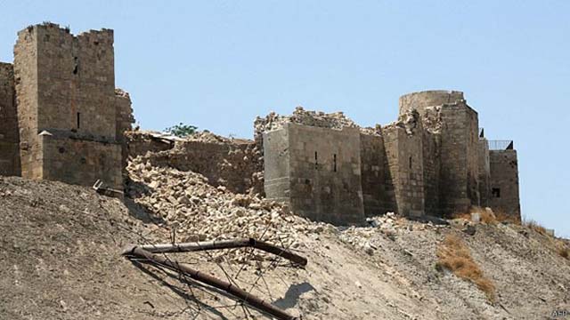 انفجار بمب باعث تخریب بخشی از ارگ تاریخی شهر حلب شد