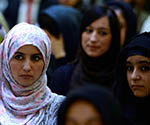 هشت مارچ و فروکاست رویکرد انتقادی به شعاری