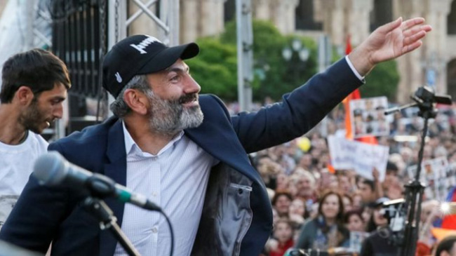 رهبر مخالفان ارمنستان در آستانه رسیدن به نخست وزیری 