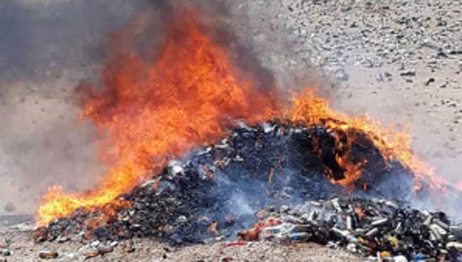 نیم تُن مواد غذایی فاسد در هرات آتش زده شد 