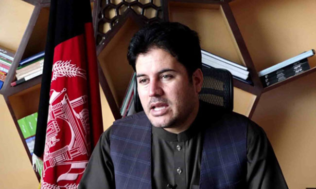 وزارت معارف: نیروهای دولتی و طالبان از مکاتب به حیث سنگر استفاده می کنند