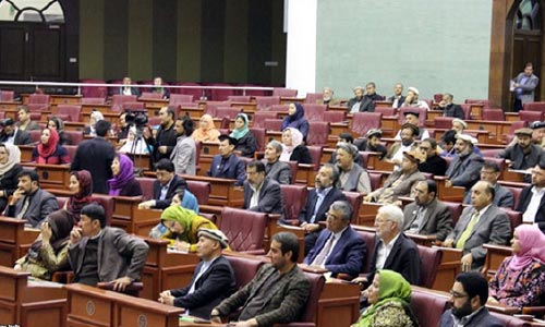  مجلس نمایندگان هفته آينده پنج وزير را به دليل مصرف کم بودجه استيضاح مى کند
