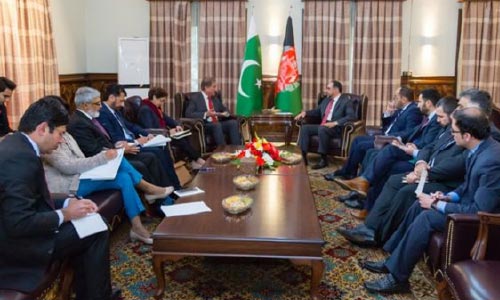  وزیر خارجه پاکستان در کابل:  موفقیت صلح افغانستان مسئولیت تمام منطقه است