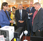 امریکا، ٢٧ دستگاه تشخیص ميکروب سل به وزارت صحت عامه مساعدت کرد 