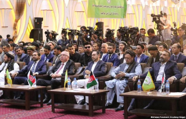 شـهروندان: بازی‌های سیاسـی برای ما نان نمی‌شود 