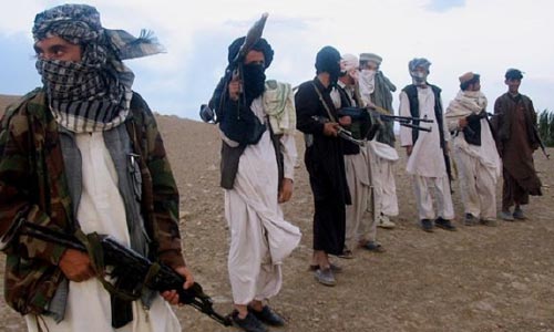 صدها خانواده در محاصره طالبان؛ دو نفر از گرسنگی جان دادند 