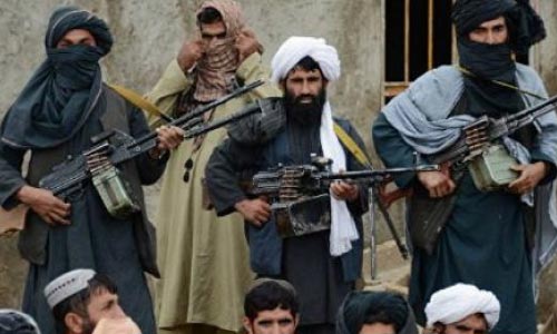 در درگیری میان خودی طالبان 28 عضو این گروه کشته شدند 