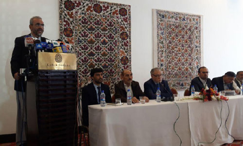 احزاب سیاسی:  هر شـهروند با سند معتبر، باید اجازه رأی دهی داشته باشد 