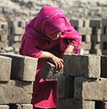 زنان مهاجر، کلیشه های جنسیتی را به چالش می کشند