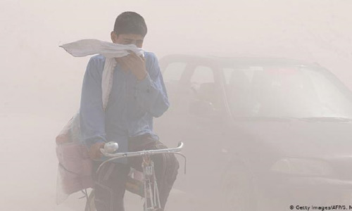 رئیس جمهور اقدامات مسئولان اداره محیط زیست برای کاهش آلودگی هوا قابل قبول ندانست