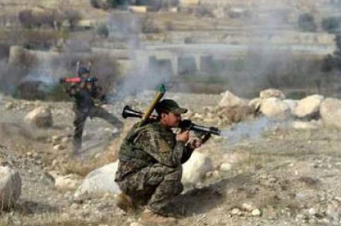 وزارت دفاع گزارش‌ها درباره سقوط ولسوالی‌های بهارک و خواجه‌غار تخار را رد کرد