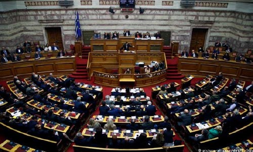 آتن با عضویت مقدونیه شمالی در پیمان ناتو  موافقت کرد 