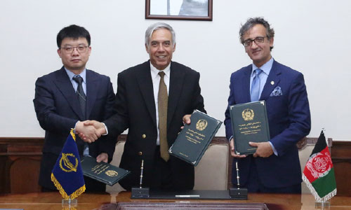 تفاهمنامه پروژۀ انتقال لین برق ۵۰۰ کیلوولت ازبکستان به افغانستان امضا شد 