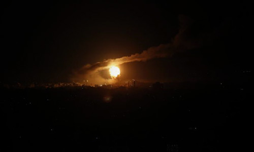 شلیک ۲۱ راکت به جنوب اسرائیل؛  تل‌آویو با بمباران اهدافی در غزه پاسخ داد