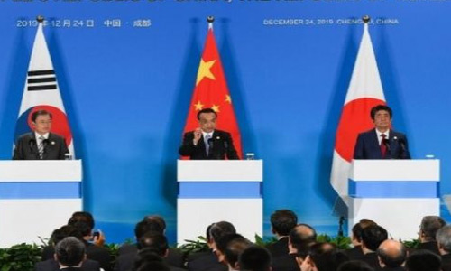 چین، کوریای جنوبی و جاپان منطقه آزاد تجاری تشکیل می دهند