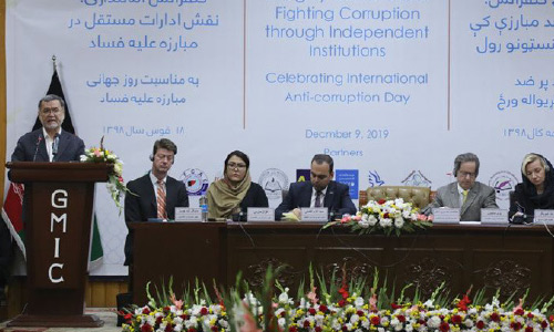 معاون ریاست جمهوری: باید یک نهاد قدرتمند و مستقل مسئول مبارزه با فساد اداری باشد