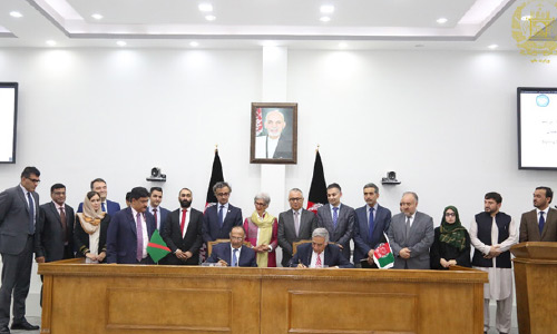  وزارت مالیه قرارداد برق‌رسانی ولایت بدخشان را به ارزش  631 میلیون دالر امضا کرد