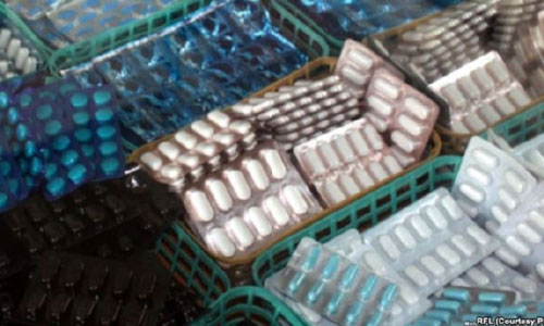 وزارت صحت عامه: ۳۰ درصد ادویه در بازار افغانستان قاچاق است 
