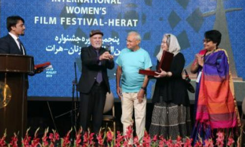  آغاز پنجمین جشنواره  جهانی فلم زنان-هرات در کابل