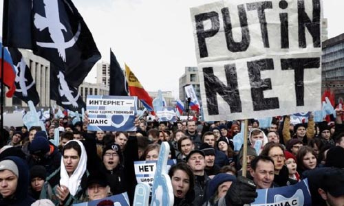 تظاهرات در روسیه علیه محدودیت‌های شدیدتر انترنتی