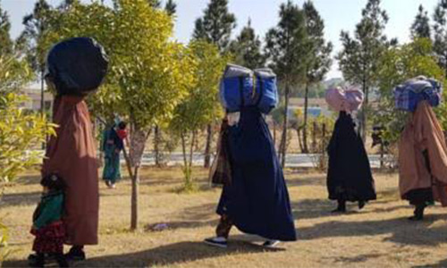 اعضای خانواده‌های‌‌ جنگجویان داعش به اقارب‌شان تحویل  داده شدند