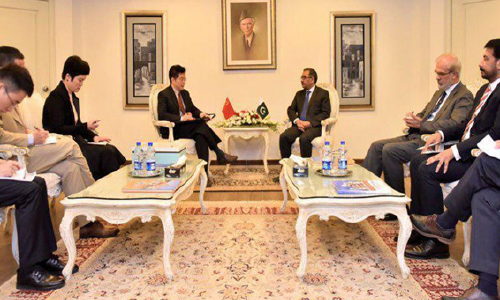 مقامات چین و پاکستان درباره روند صلح افغانستان گفتگو کردند