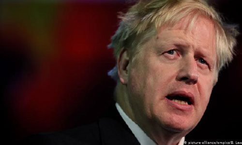 بوریس جانسون  پارلمان بریتانیا را به تعطیلات اجباری می‌فرستد