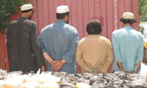 16 تن در پیوند به قاچاق بیش از 100 کیلوگرام مواد مخدر بازداشت شدند