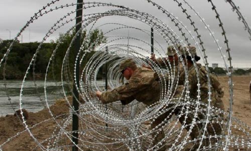 آمریکا شمار سربازانش در مرز با مکزیک را افزایش می‌دهد