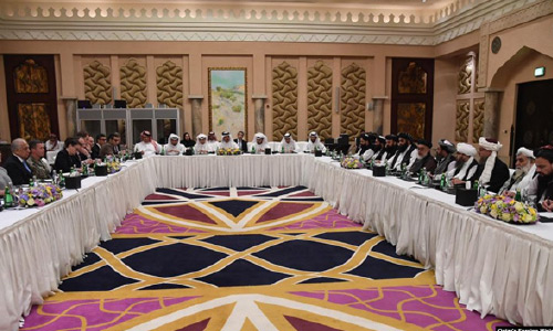 طالبان د یوې اوونۍ لپاره د تاوتریخوالي د کمښت پر هوکړې خبرې کوي