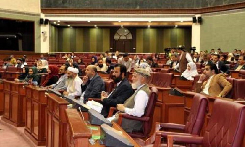 ادامه جنجال بر سر قانون تصویب شده حمایت از کودکان؛ هیات بررسی تعیین شد