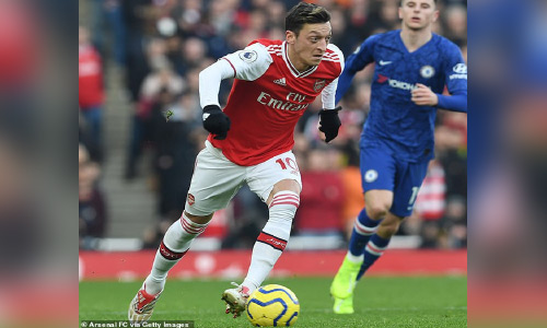 هشدار آرتتا به اوزیل: تنبلی کنی، حذف میشوی