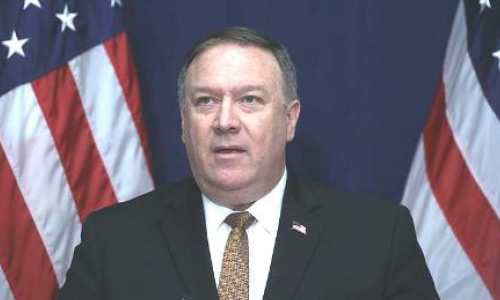 پومپیو:  جان بس افغانستان کې سیاسي حل لار سره مرسته وکړه