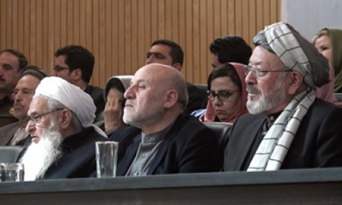  شورای عالی صلح:  یک هیأت عالی رتبه برای گفتگوی صلح به پاکستان می‌رود