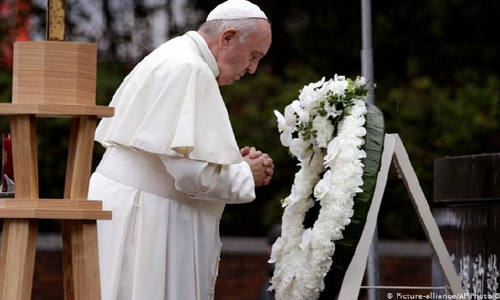 پاپ فرانسیس در ناکازاکی خواستار جهان عاری از سلاح اتمی شد