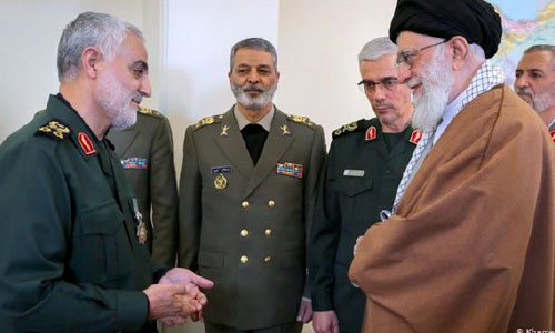 خامنه‌ای: گربه‌رقصانی آمریکا علیه سپاه به جایی نمی‌رسد