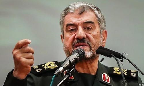 حمله به پایگاه تروریست‌ها در پاکستان حق قانونی ایـران است