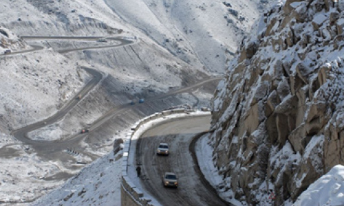 ممنوعیت تردد شب‌هنگام در شاهراه سالنگ