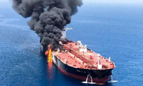 آمریکا: تلاش قایق‌های ایرانی  برای از بین بردن شواهد انفجار ضبط شده است